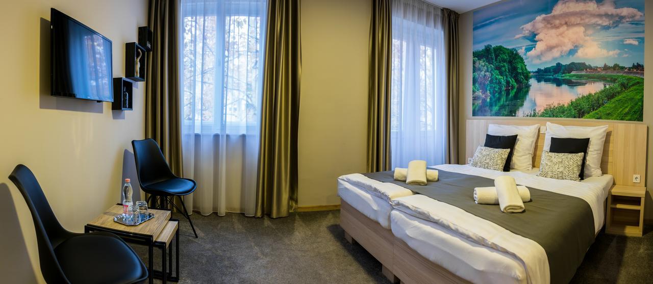 Erzsebet Szallo Csongrád Exterior foto